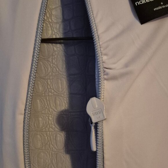 Naked Wardrobe ,Bodycon beauty, needs zipper repaired, minor.size Small - Picture 4 of 8